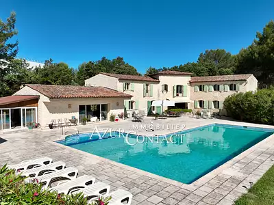 Maison, 294,53 m²