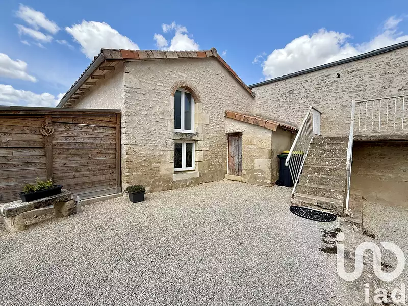 Immeuble, 121 m²