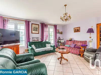 Maison, 176 m²