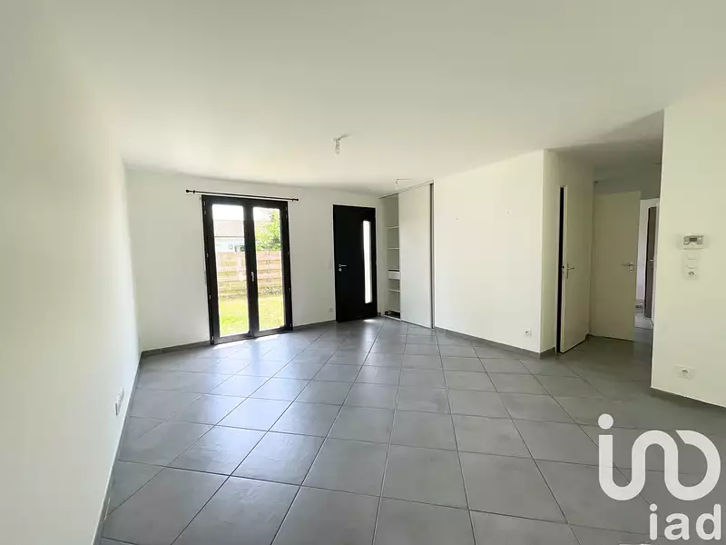 Maison, 83 m²