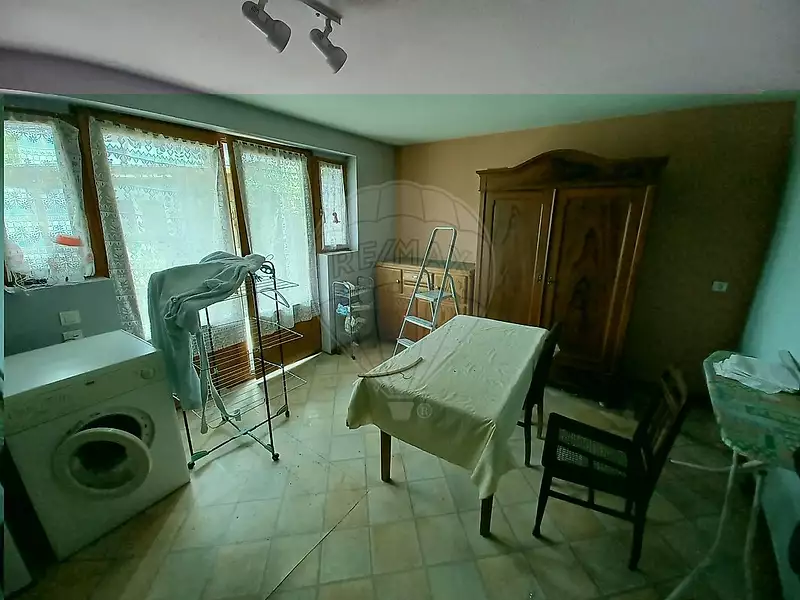 Maison, 280 m²