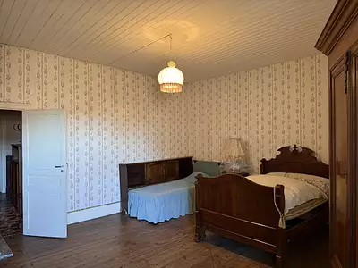 Maison, 225 m²