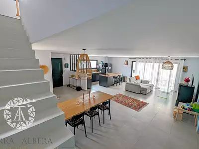 Maison, 190 m²