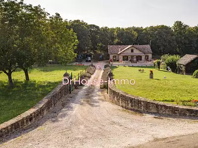 Maison, 228 m²