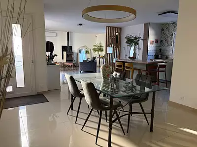 Maison, 114 m²