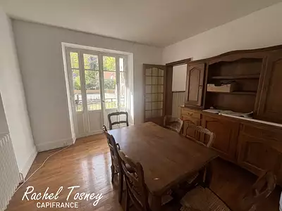 Maison, 370 m²