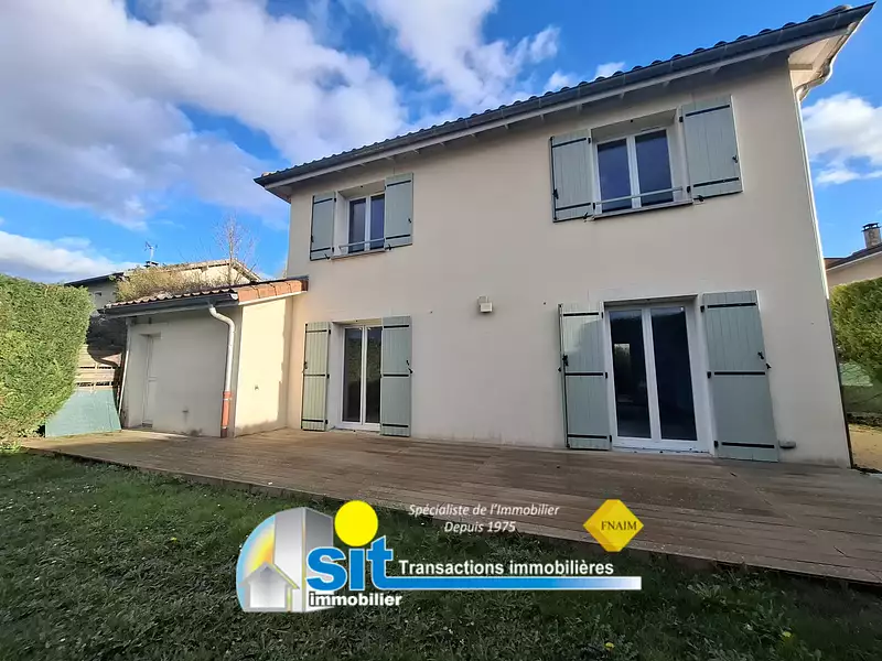 Maison, 117 m²