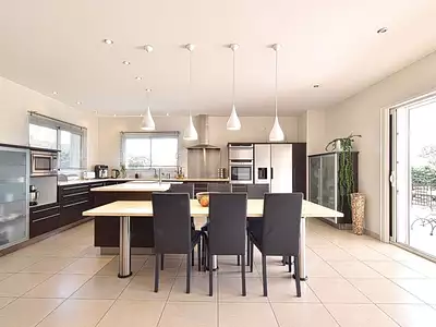 Maison, 212 m²
