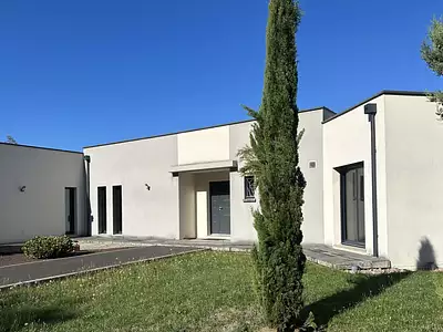 Maison, 242 m²