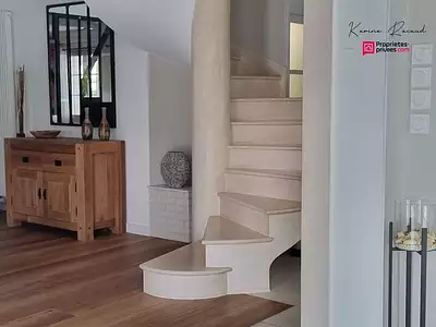Maison, 218 m²