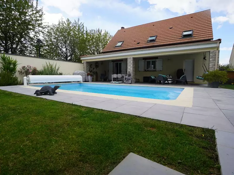 Maison, 111 m²