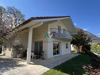 Maison, 140 m²