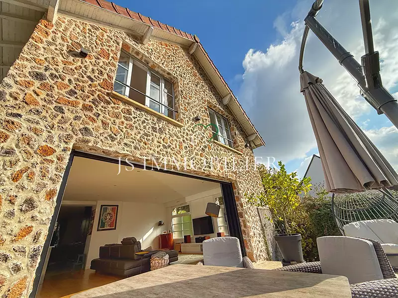 Maison, 140 m²