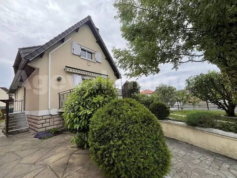 Maison, 123 m²