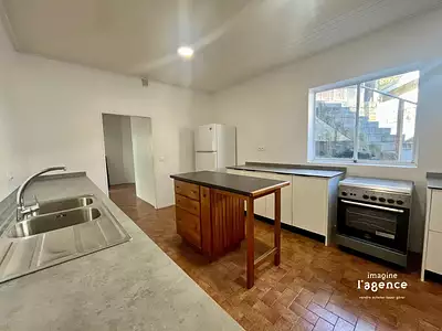 Maison, 177 m²