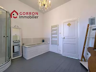 Maison, 198,4 m²