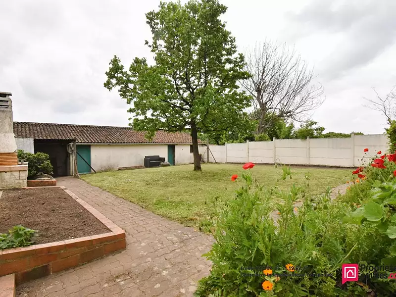 Maison, 180 m²