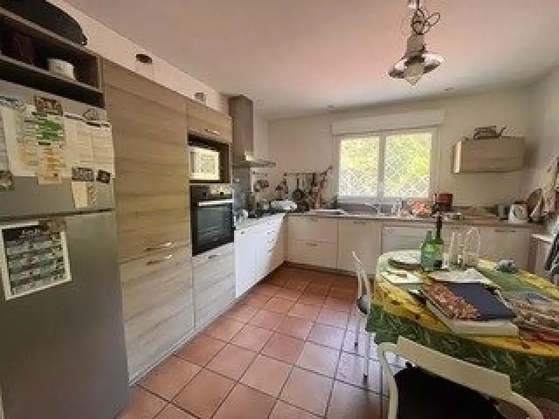 Maison, 168 m²