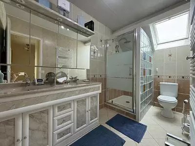 Maison, 143 m²
