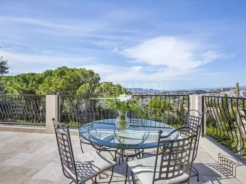 Maison, 233,55 m²