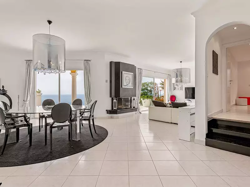 Maison, 457 m²