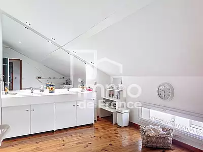 Appartement, 162,2 m²