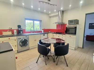 Maison, 312 m²