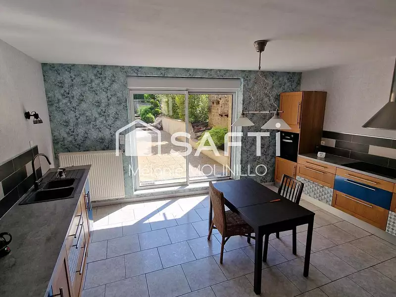 Maison, 226 m²