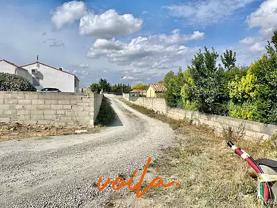 Terrain, 799 m²