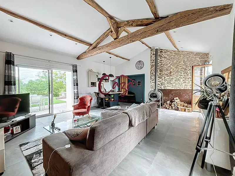 Maison, 169 m²