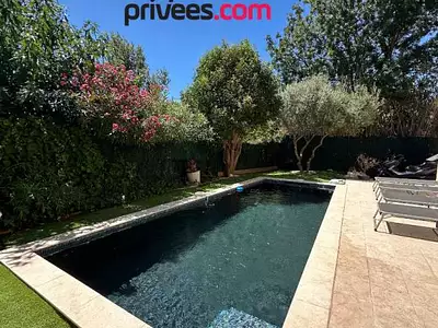 Maison, 207 m²
