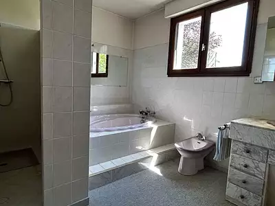 Maison, 180 m²