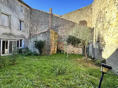 Maison, 240 m²