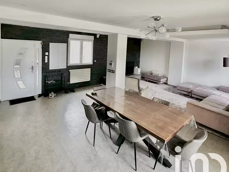 Maison, 145 m²