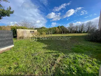 Terrain, 899 m²