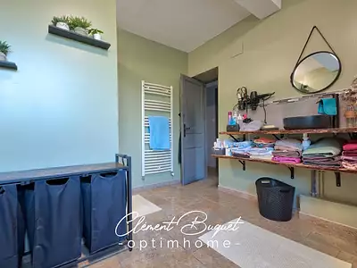 Maison, 252 m²