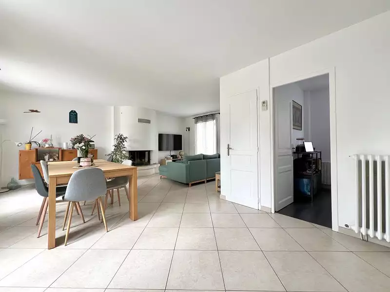 Maison, 107 m²