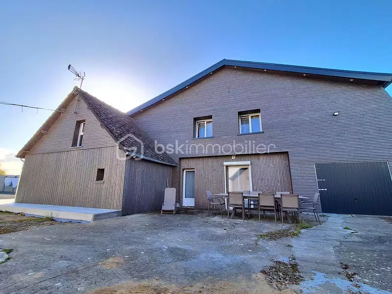 Immeuble, 300 m²