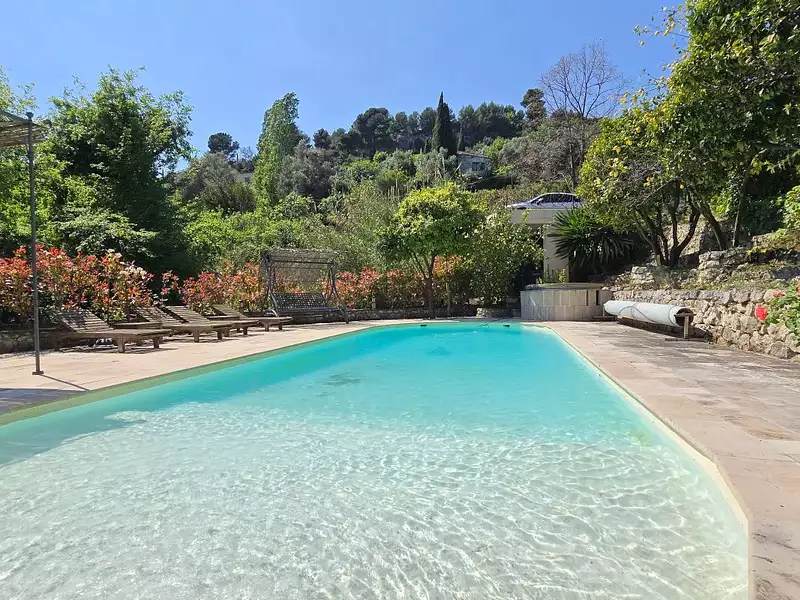 Maison, 286 m²
