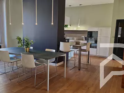 Appartement, 157 m²