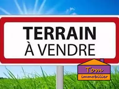 Terrain, 734 m²