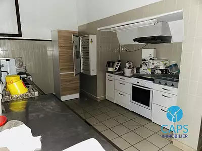 Maison, 600 m²