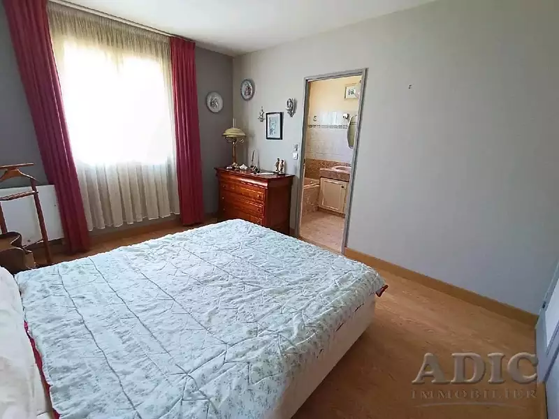 Maison, 144 m²