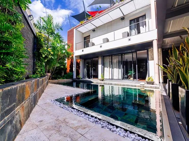 Maison, 305 m²