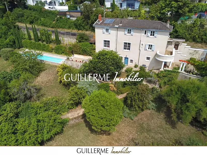 Maison, 217 m²