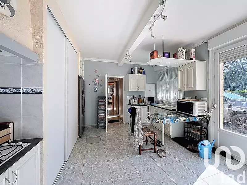 Maison, 186 m²