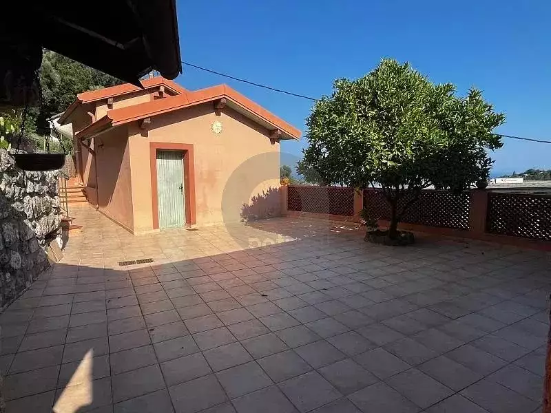 Maison, 107 m²