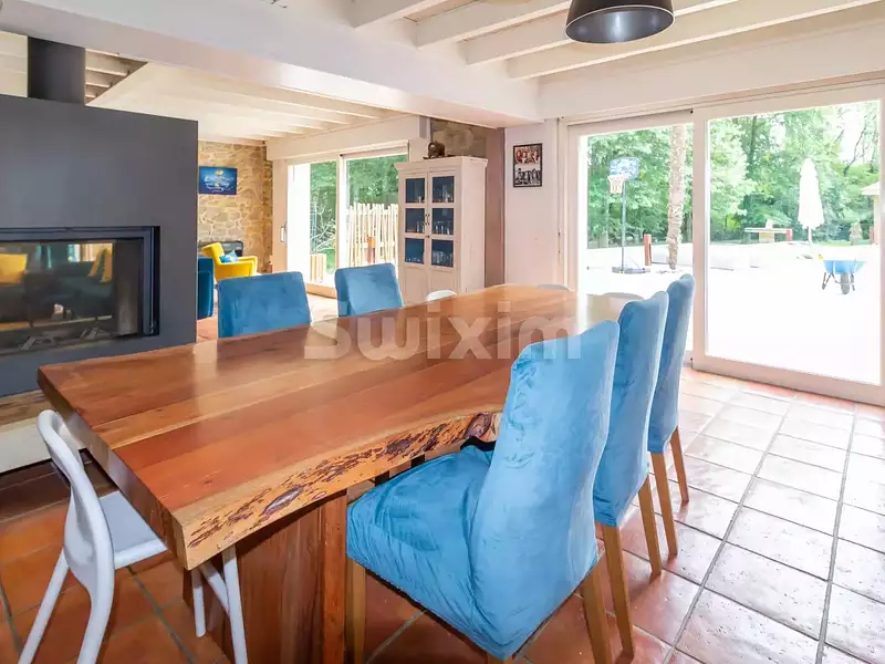 Maison, 262 m²