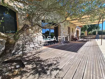 Maison, 230 m²