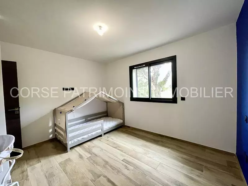 Maison, 145 m²